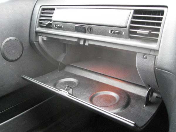 glove_box