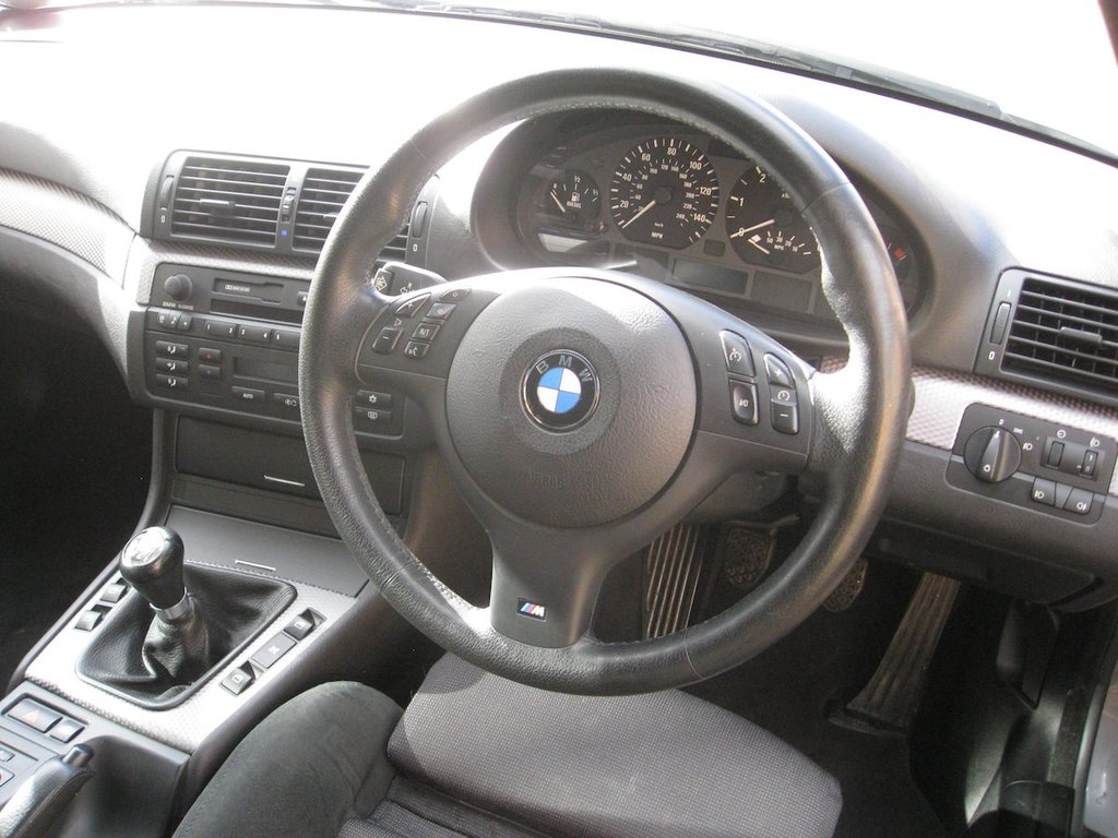 320D_Interior_08