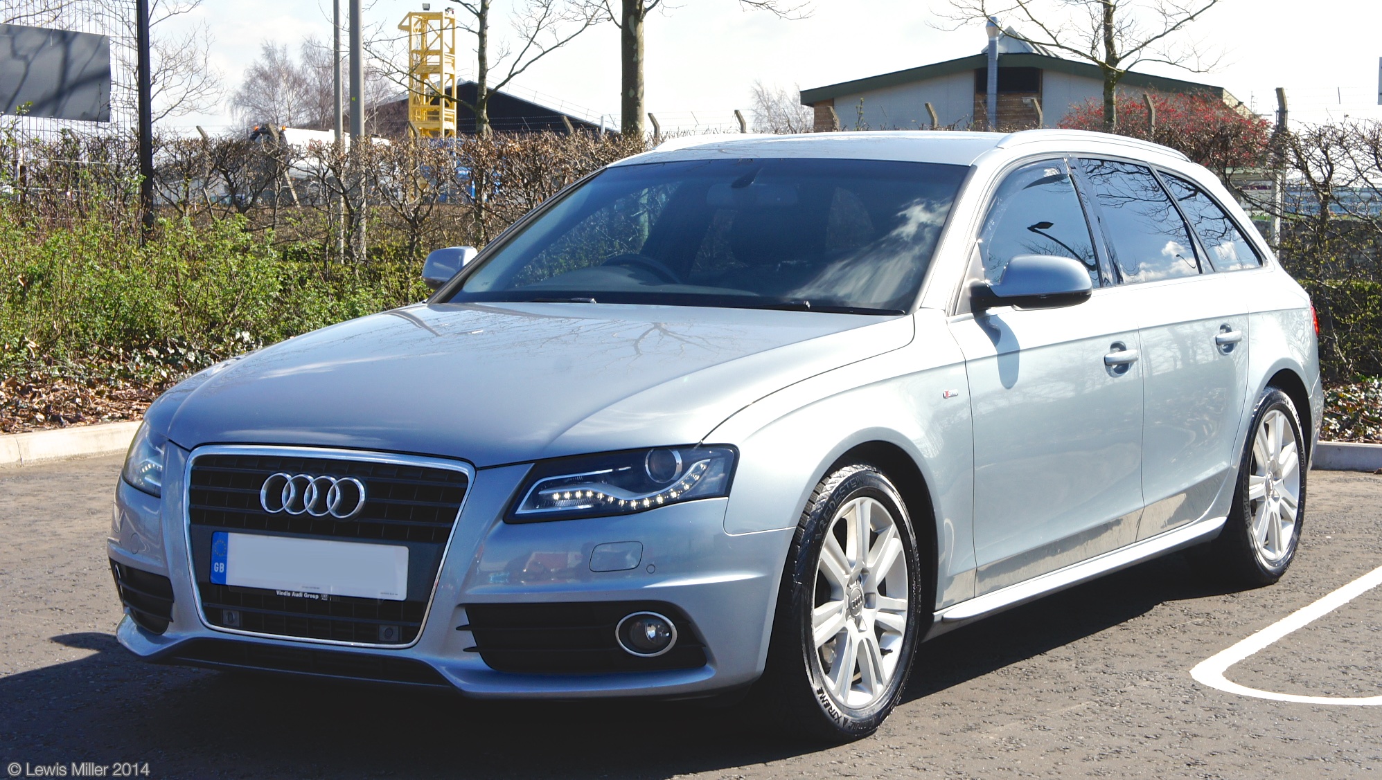 Audi_Avant_14