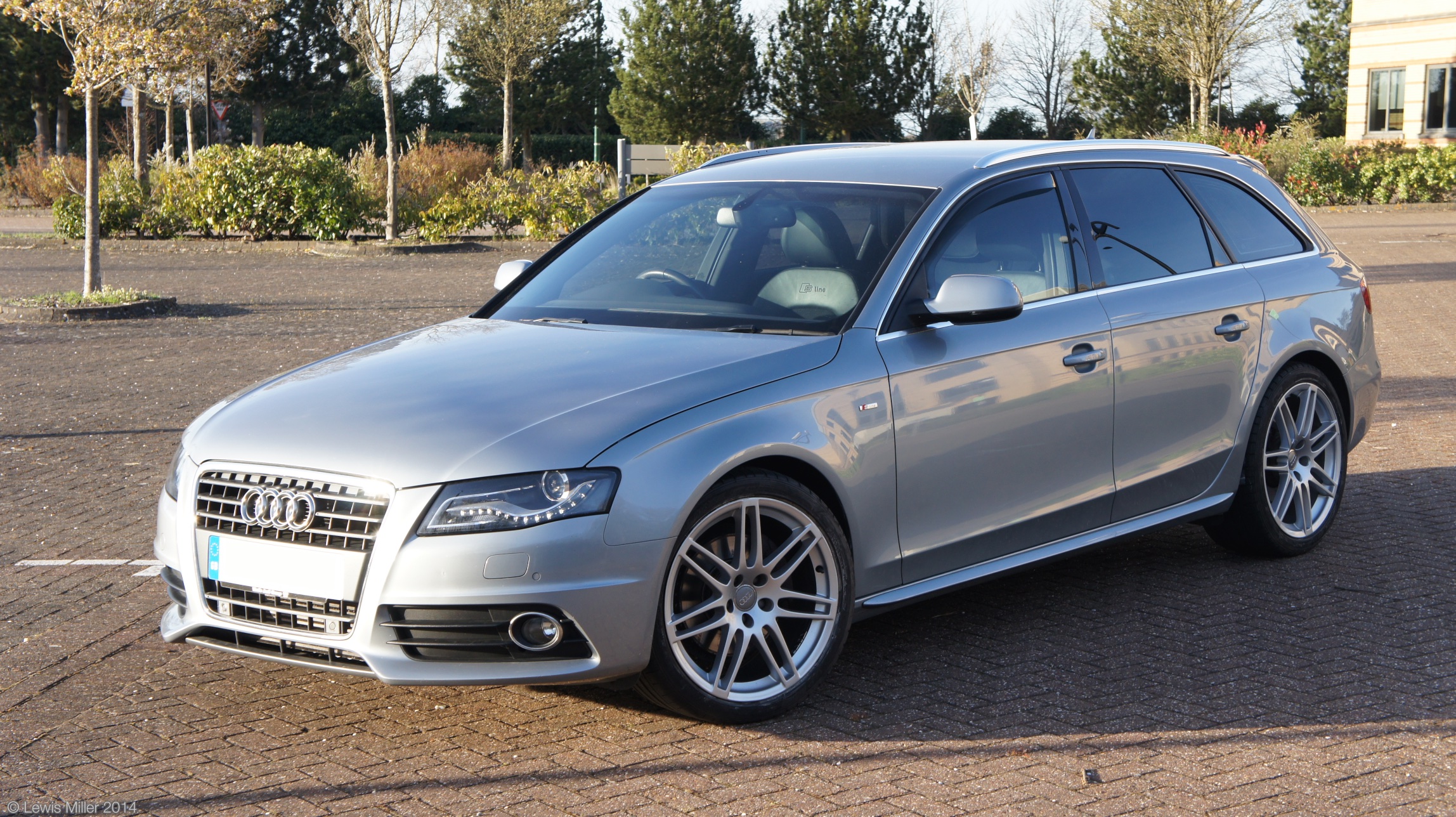 Audi_Avant_20