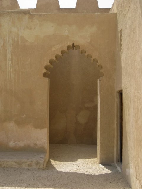 riffa_fort_doorway